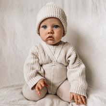 Load image into Gallery viewer, Newborn Knitted Jumper and Beanie Set