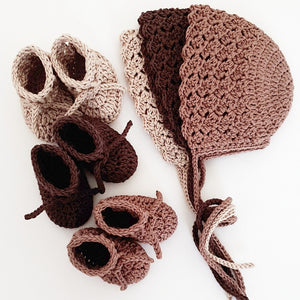 3-baby-bonnets-and-3-knitted-booties